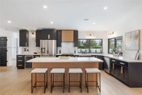 4108 Cedar Creek Rd, Boca Raton, FL 33487