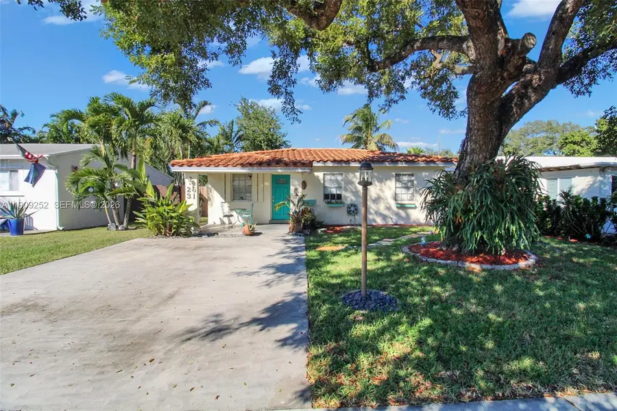 2631 Wilson Street, Hollywood, FL 33020 - Image #2