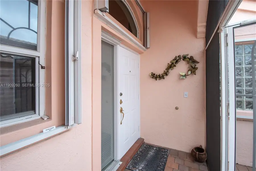 5136 Pelican Cove Dr, Boynton Beach, FL 33437 - Image #2