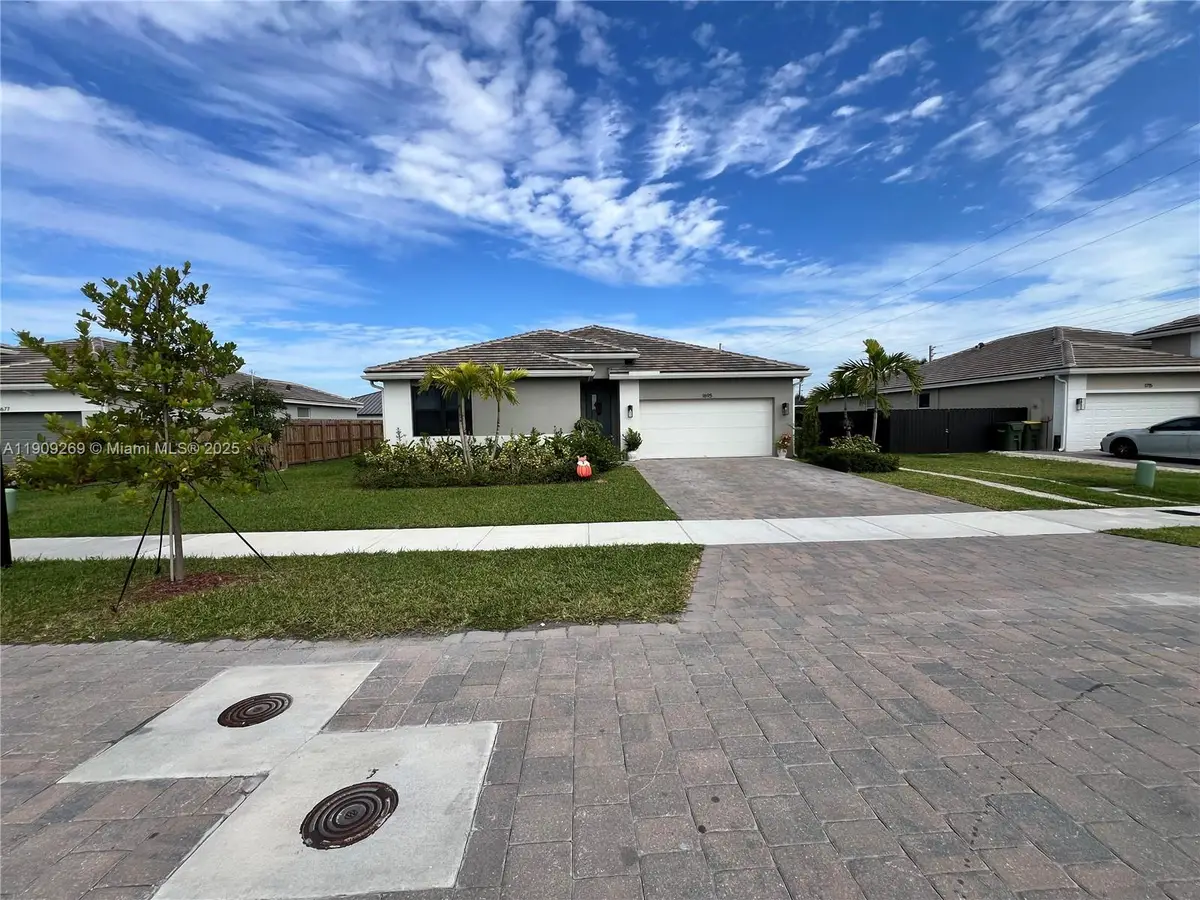 1695 SE 6th St, Homestead, FL 33033 - Image #1