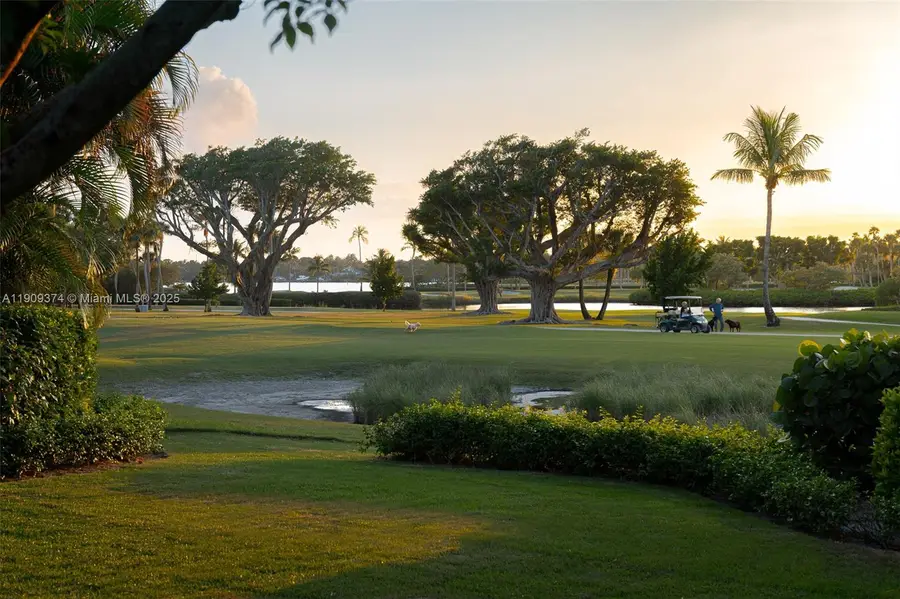 18 Gomez Rd, Jupiter Island, FL 33455 - Image #3