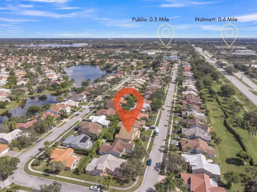 18865 NW 1st St, Pembroke Pines, FL 33029 - Image #3