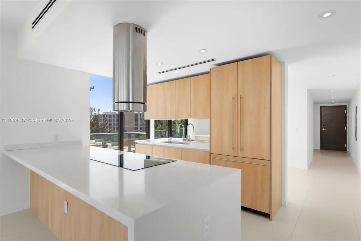 9901 W Bay Harbor Dr #506, Bay Harbor Islands, FL 33154 - Image #1