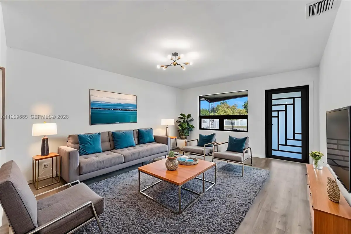 3040 NW 96th St, Miami, FL 33147 - Image #1