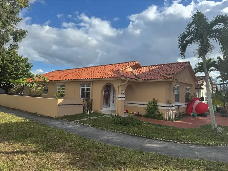 7599 W 4th Ct, Hialeah, FL 33014 - Image #2