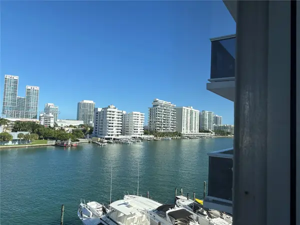900 Bay Dr #401, Miami Beach, FL 33141