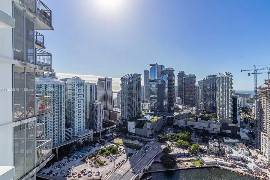 350 S Miami Ave #3914, Miami, FL 33130 - Image #2