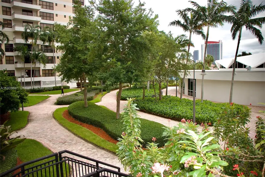 500 Three Islands Blvd #920, Hallandale Beach, FL 33009 - #2