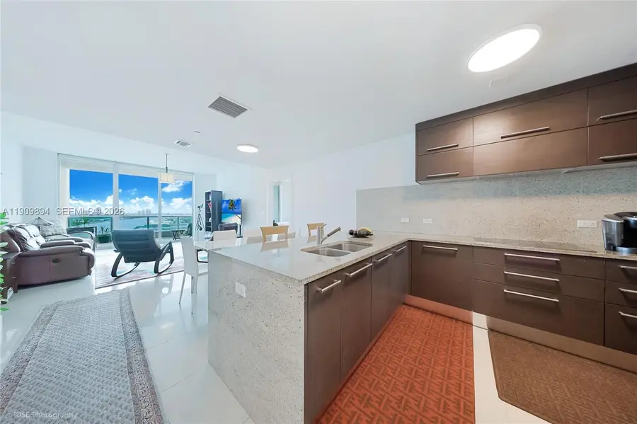 900 Biscayne Blvd #2602, Miami, FL 33132 - Image #3