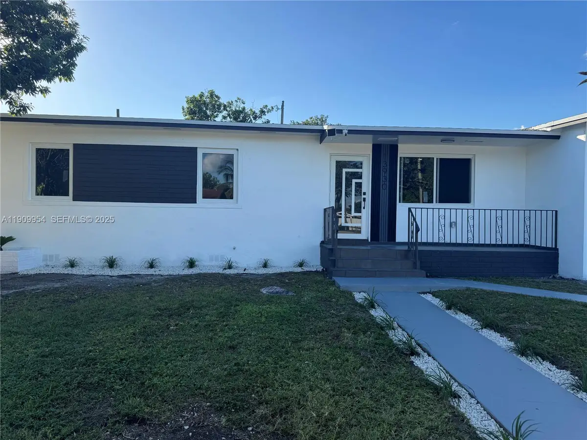 13930 Jefferson St, Miami, FL 33176 - Image #1