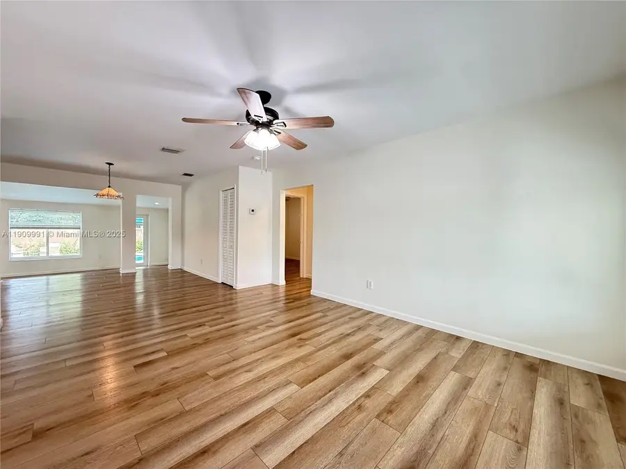 2625 SW 67th Ave, Miami, FL 33155 - Image #2