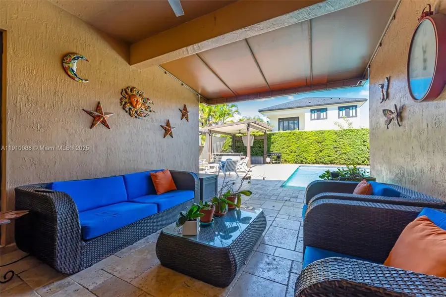 14439 SW 15th St, Miami, FL 33184 - Image #3