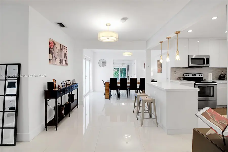 8550 N Miami Ave, El Portal, FL 33150 - Image #2