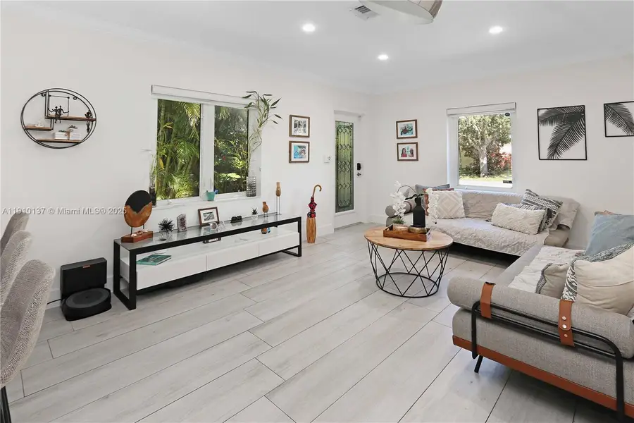 1400 Dewey St, Hollywood, FL 33020 - Image #3