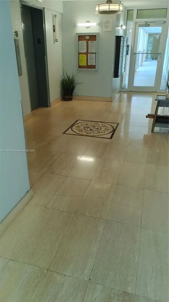 3575 Broken Woods Dr #703, Coral Springs, FL 33065 - Image #2