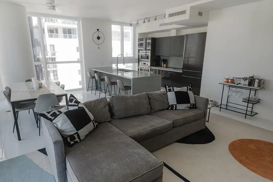 1080 Brickell Ave #3309, Miami, FL 33131 - #3
