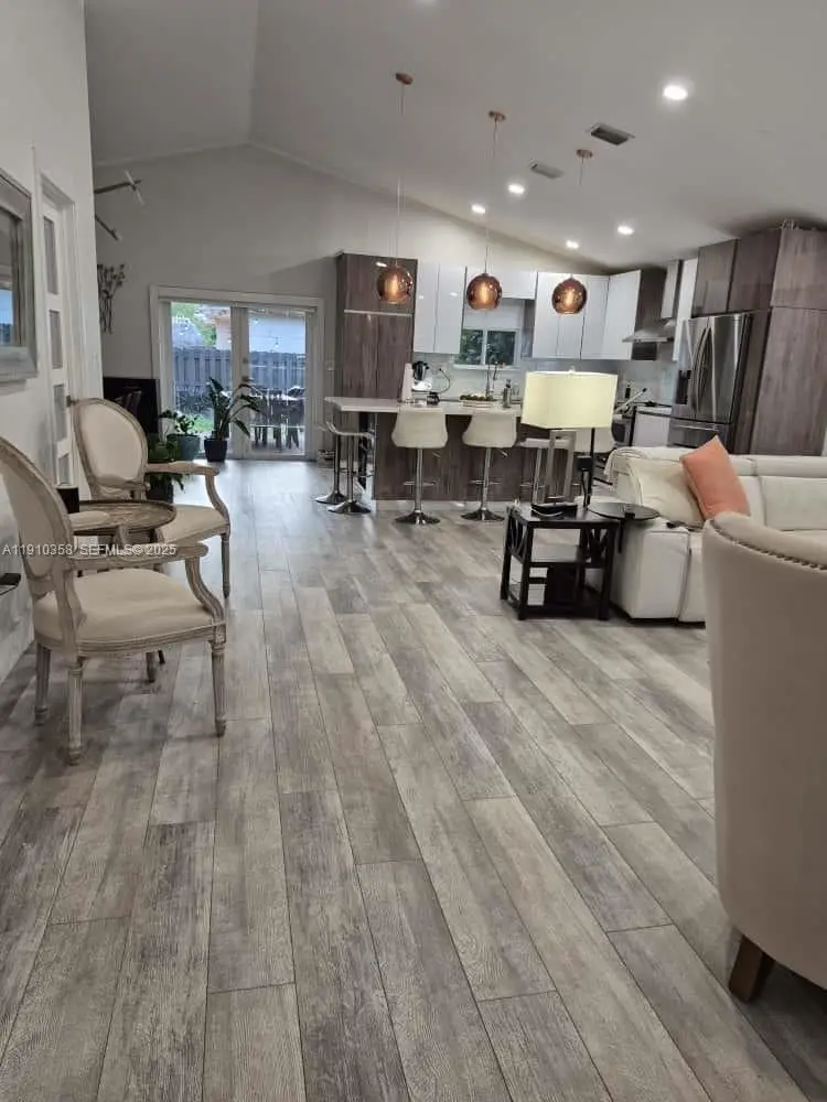 2908 N 36th Ave, Hollywood, FL 33021 - Image #2