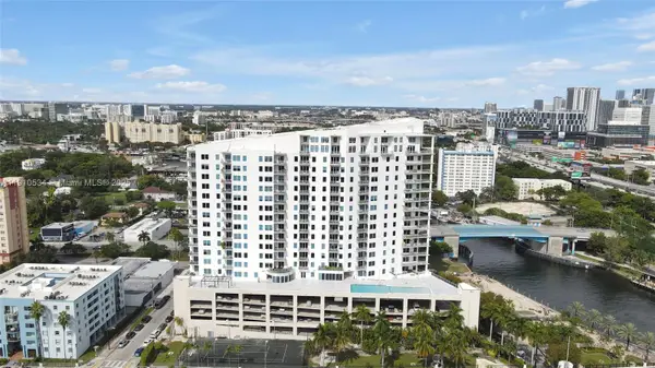 10 SW South River Dr #1509, Miami, FL 33130