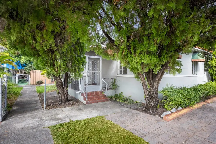 282 NW 41st Ave, Miami, FL 33126 - Image #2