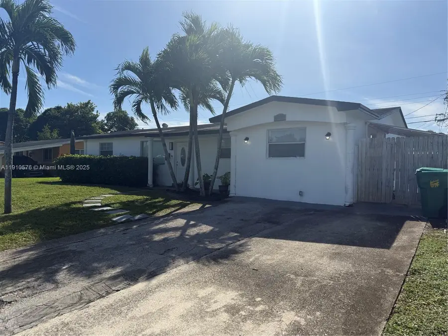 4930 NW 13th St, Lauderhill, FL 33313 - Image #2
