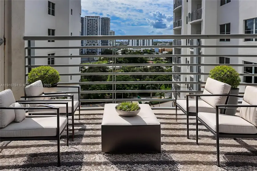 1830 Radius Dr #1119, Hollywood, FL 33020 - Image #3