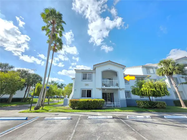 2600 S University Dr #229, Davie, FL 33328