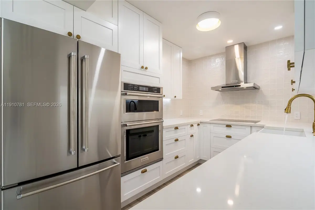 3675 N Country Club Dr #1906, Aventura, FL 33180 - #1