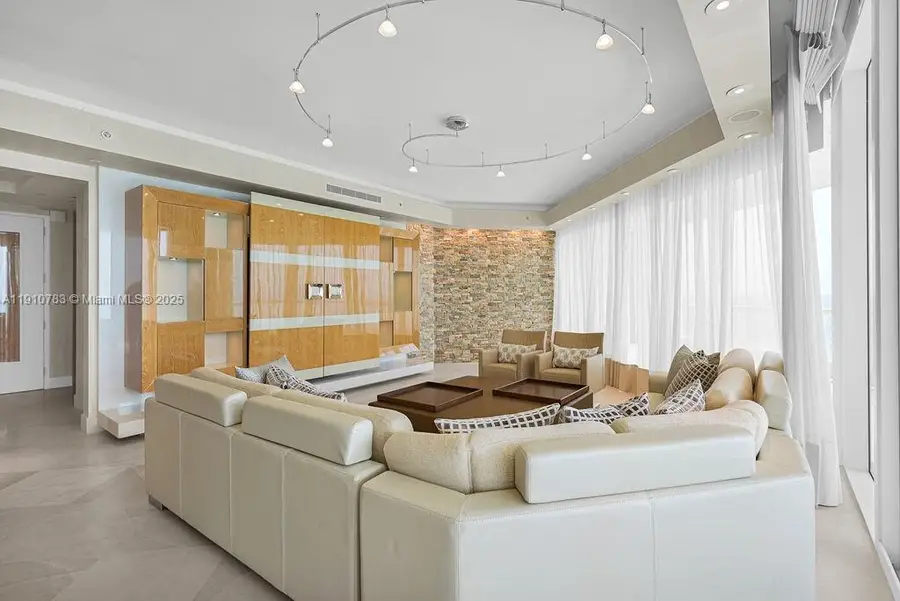 16047 Collins Ave #1104, Sunny Isles Beach, FL 33160 - #2