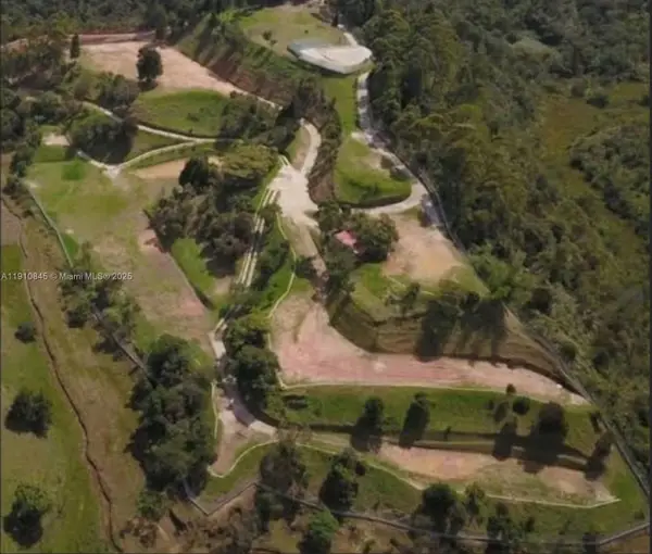 Vereda Mampuesto Sector Garrido #9, Rionegro, CA 