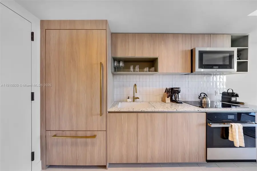 159 NE 6th St #4007, Miami, FL 33132 - Image #3