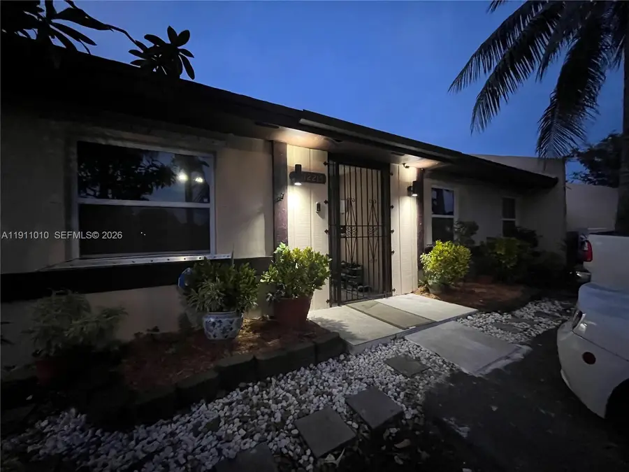12215 SW 119th Ter, Miami, FL 33186 - Image #3