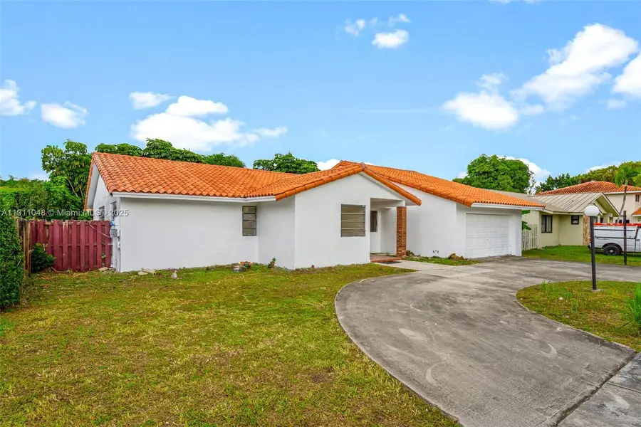 1519 SW 103rd Ave, Miami, FL 33174 - Image #2