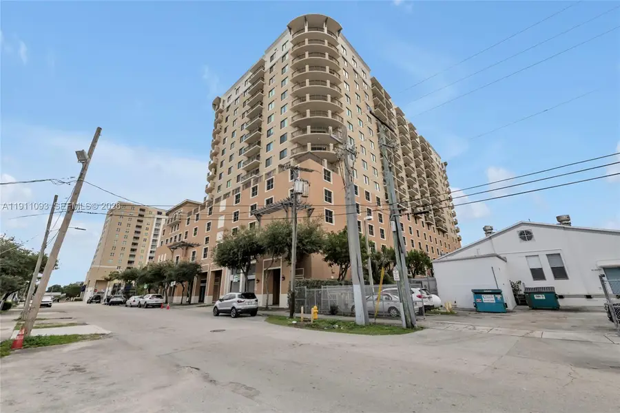 4242 NW 2nd St #807, Miami, FL 33126 - Image #2