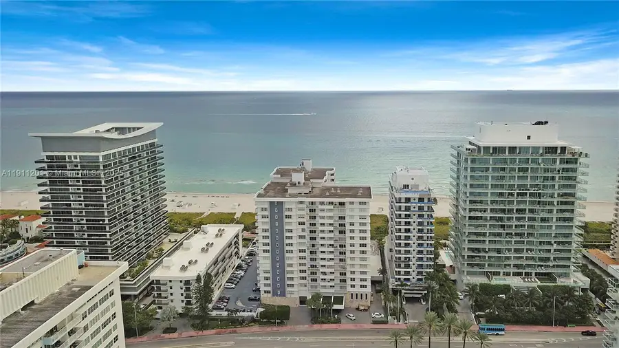 5825 Collins Ave #11E, Miami Beach, FL 33140 - #2
