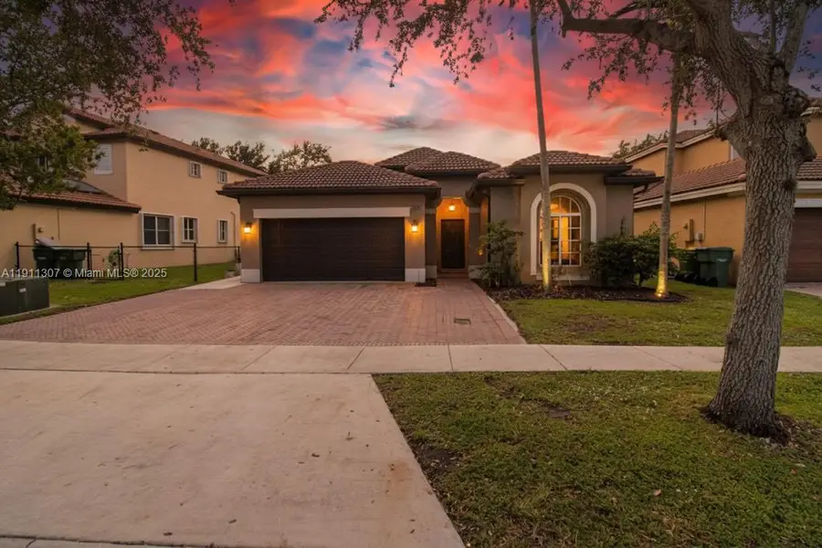 2218 SE 1st St, Homestead, FL 33033 - Image #2