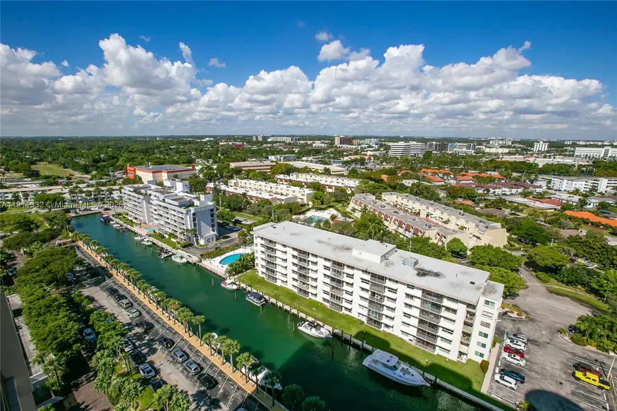 1800 NE 114th St #2011, Miami, FL 33181 - Image #2