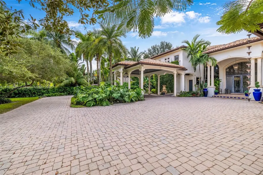 7030 SW 72nd Ct, Miami, FL 33143 - Image #3