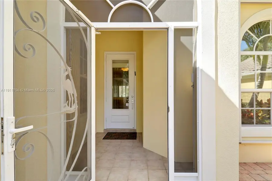 4909 Grassleaf Dr, Palm Beach Gardens, FL 33418 - Image #3