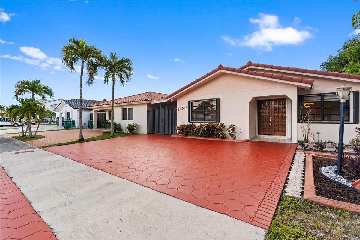 13514 SW 27th St, Miami, FL 33175 - Image #1