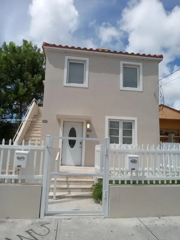 243 SW 10th Ave, Miami, FL 33130