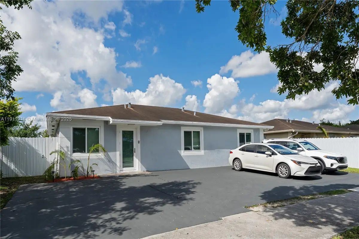 1215 NW 7th Ct, Florida City, FL 33034 - Image #1