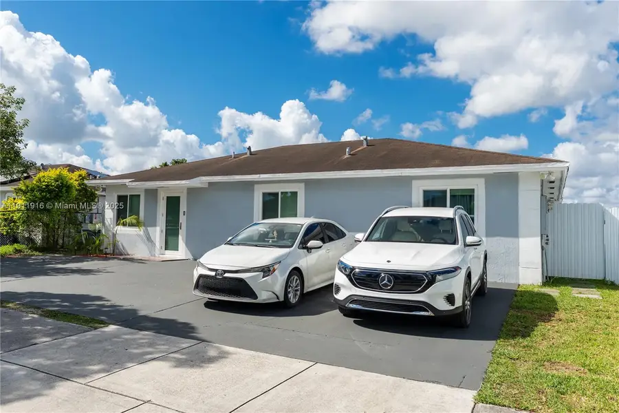 1215 NW 7th Ct, Florida City, FL 33034 - Image #2