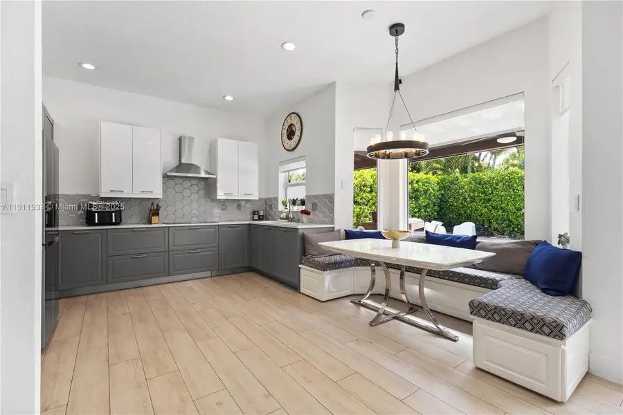 10989 NW 73rd Ter, Doral, FL 33178 - Image #3