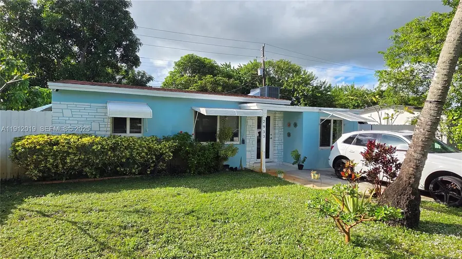 2933 NE 12th Ter, Pompano Beach, FL 33064 - Image #2