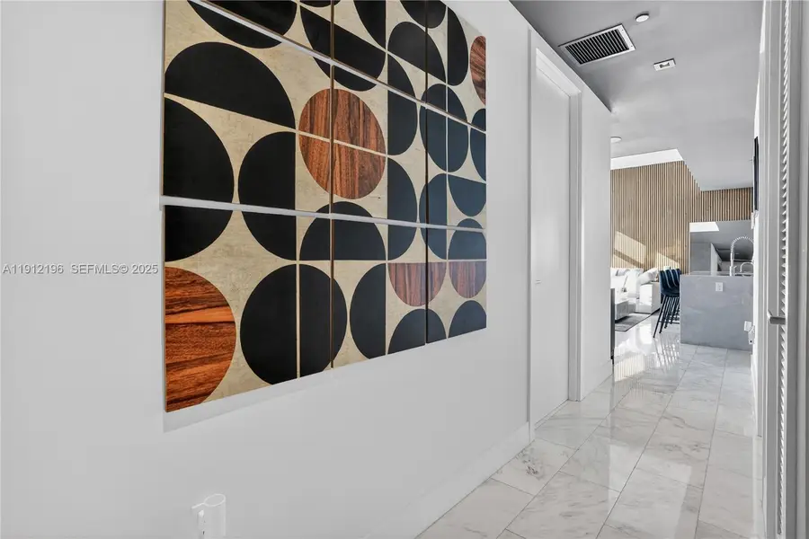 1451 Brickell Ave #4304, Miami, FL 33131 - Image #3