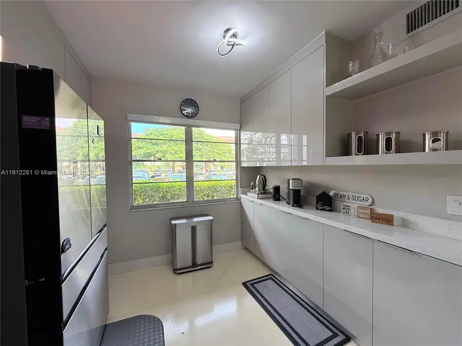 900 SW 128th Ave #105D, Pembroke Pines, FL 33027 - Image #3