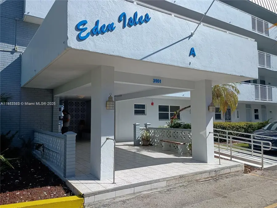 3551 NE 169th St #306, North Miami Beach, FL 33160 - Image #2