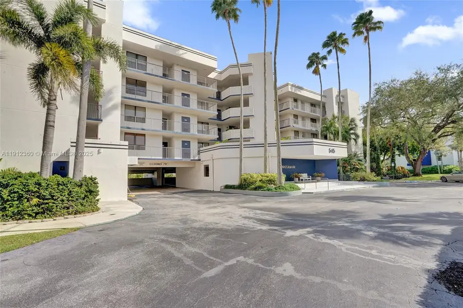 545 SE 12th St #403, Dania Beach, FL 33004 - Image #2