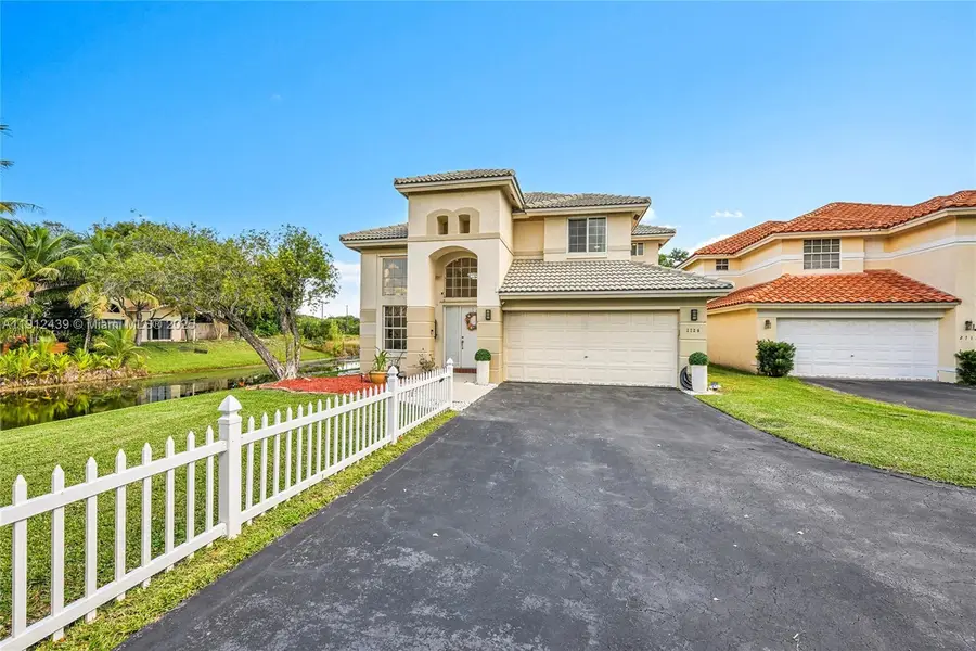 2726 NW 68th Ave, Margate, FL 33063 - Image #2