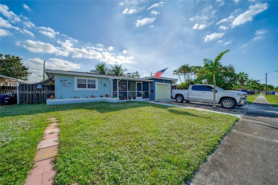 7440 Fillmore St, Hollywood, FL 33024 - Image #2